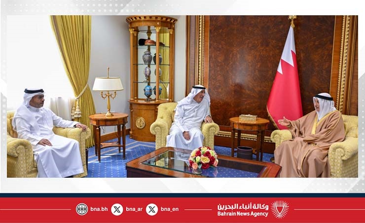 نائب رئيس مجلس الوزراء يلتقي عضو مجلس إدارة شركة الصروح للإدارة والرئيس التنفيذي لشركة المباني.. ويؤكد: مواصلة تعزيز المقومات المحفزة لاستقطاب الاستثمارات النوعية وتوسيع آفاق الشراكة مع القطاع الخاص